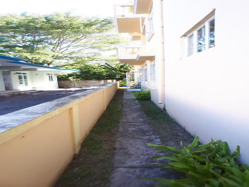 Allamanda Studios And Apartments image