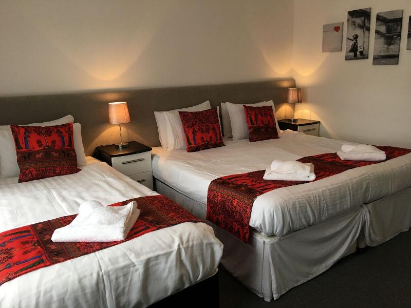 Comrie Hotel image