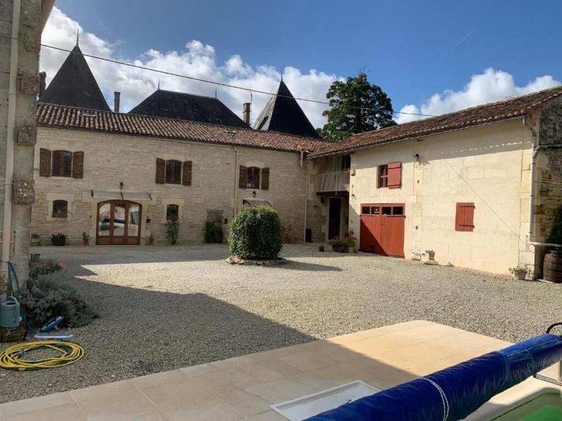 Chambre D Hotes Les Cygnes Noirs image