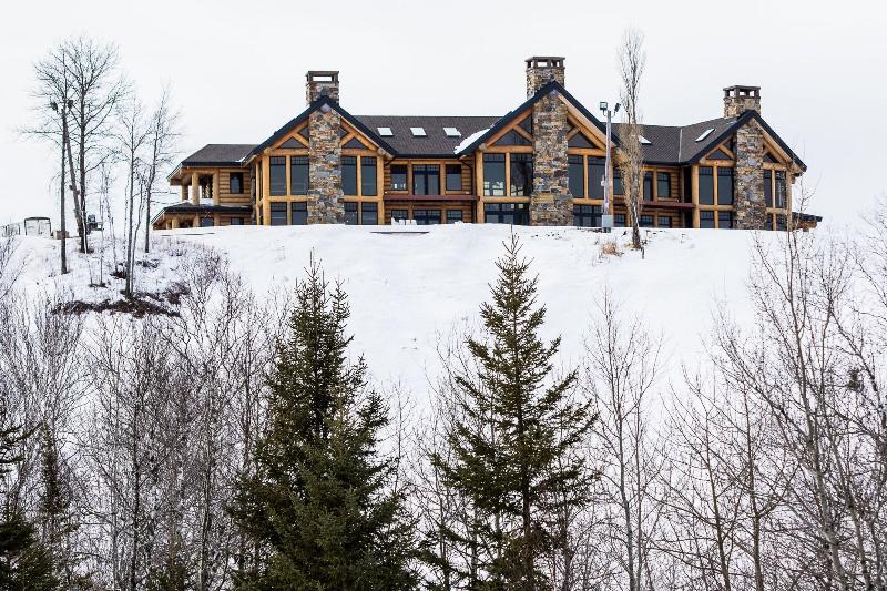 Mont Du Lac Resort