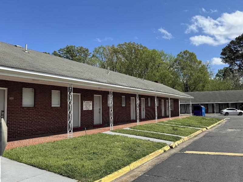 Economy 7 Inn Hampton