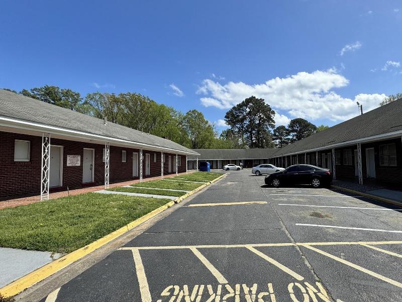 Economy 7 Inn Hampton