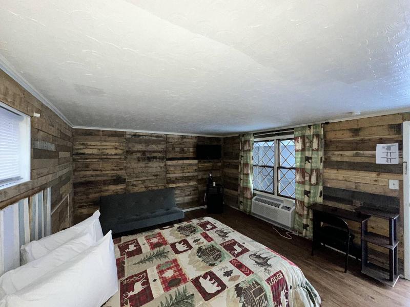 Ski Mountain Lodge image