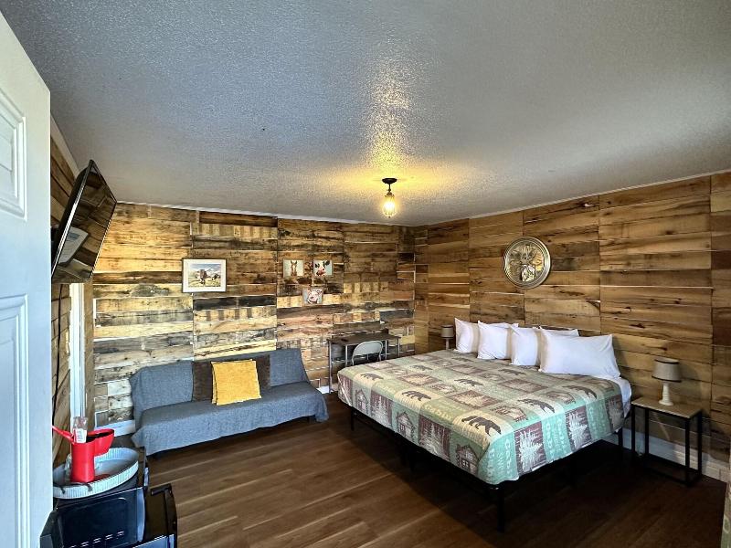 Ski Mountain Lodge image