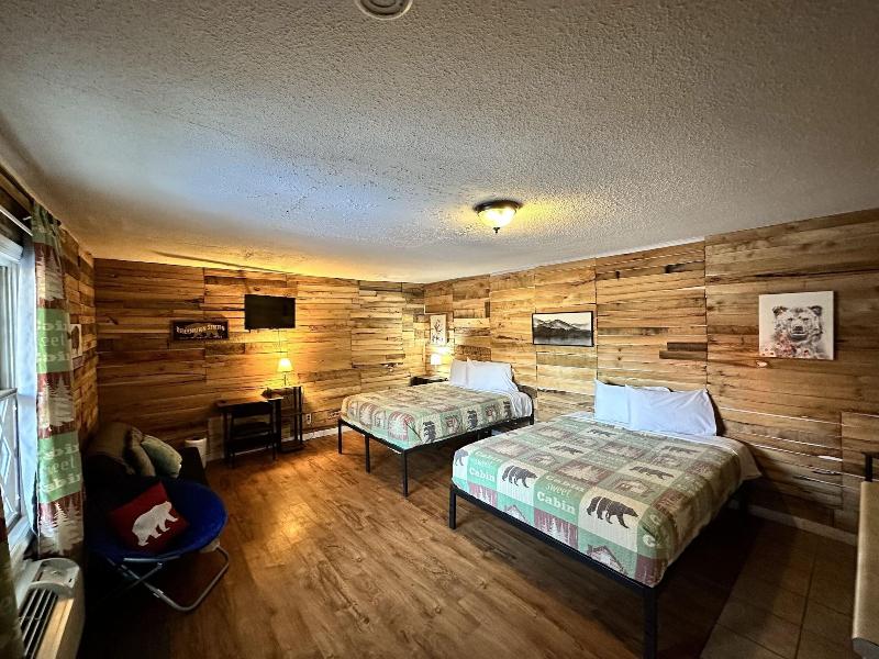 Ski Mountain Lodge image
