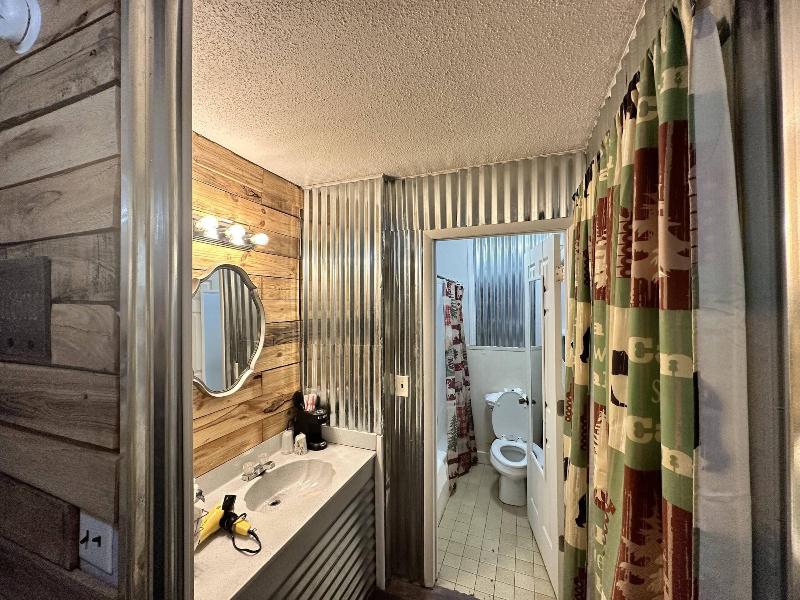 Ski Mountain Lodge image