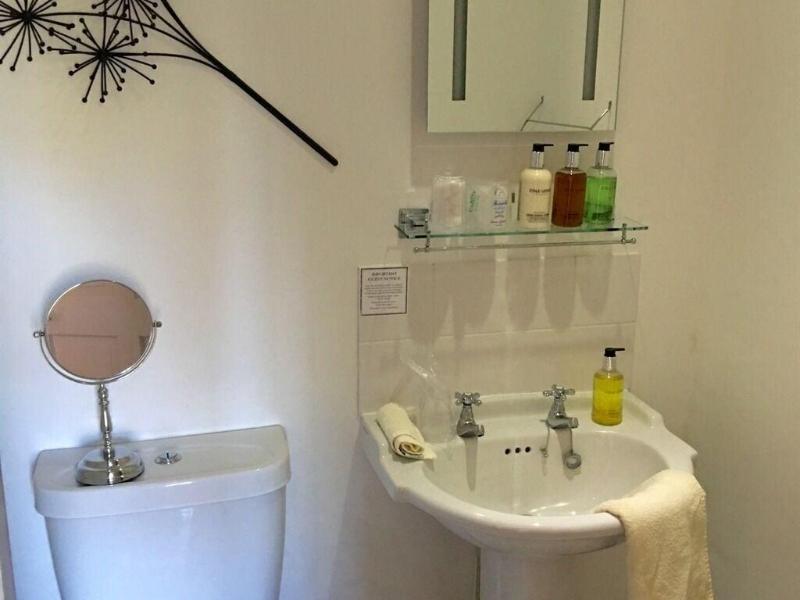 Meadow View Guest House image