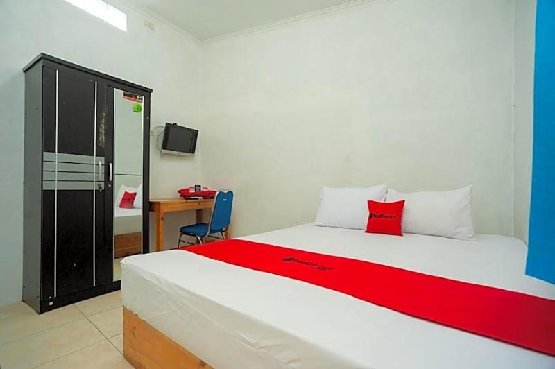 Reddoorz Syariah Jalan Kh Mas Mansur Lampung image