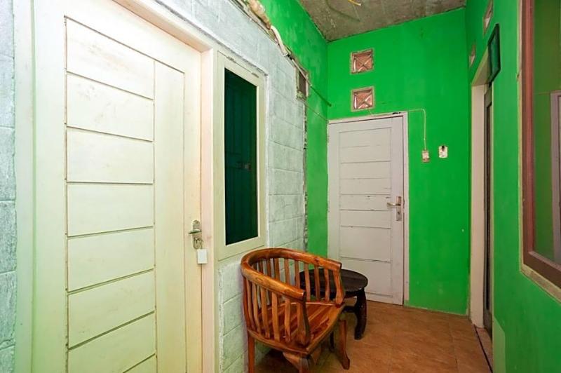 Reddoorz Syariah Jalan Kh Mas Mansur Lampung image