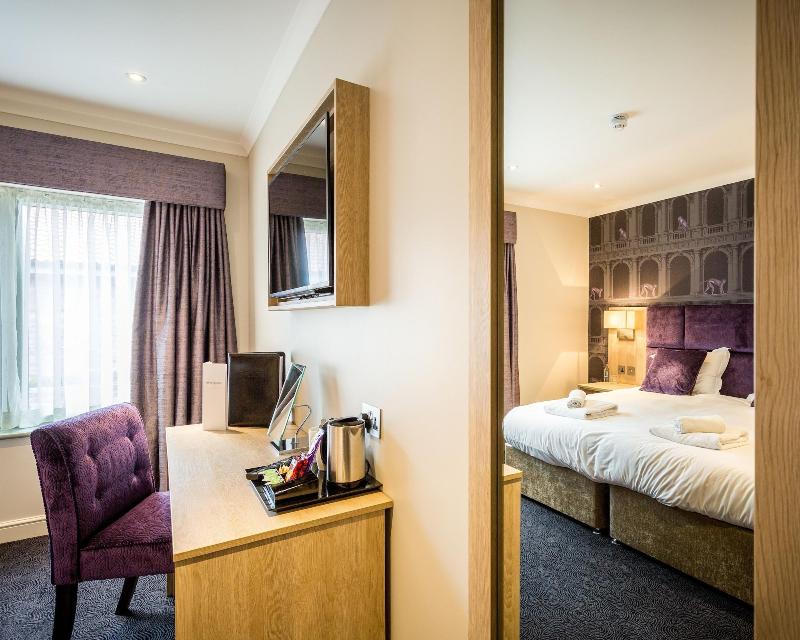 The Residence At The Nottinghamshire Golf Countr image