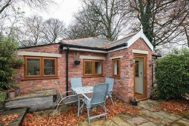 Luxury 1bedroom Lodge In Prestwich image