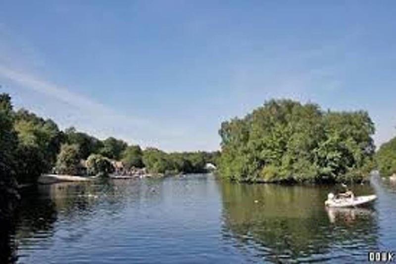 Luxury 1bedroom Lodge In Prestwich image