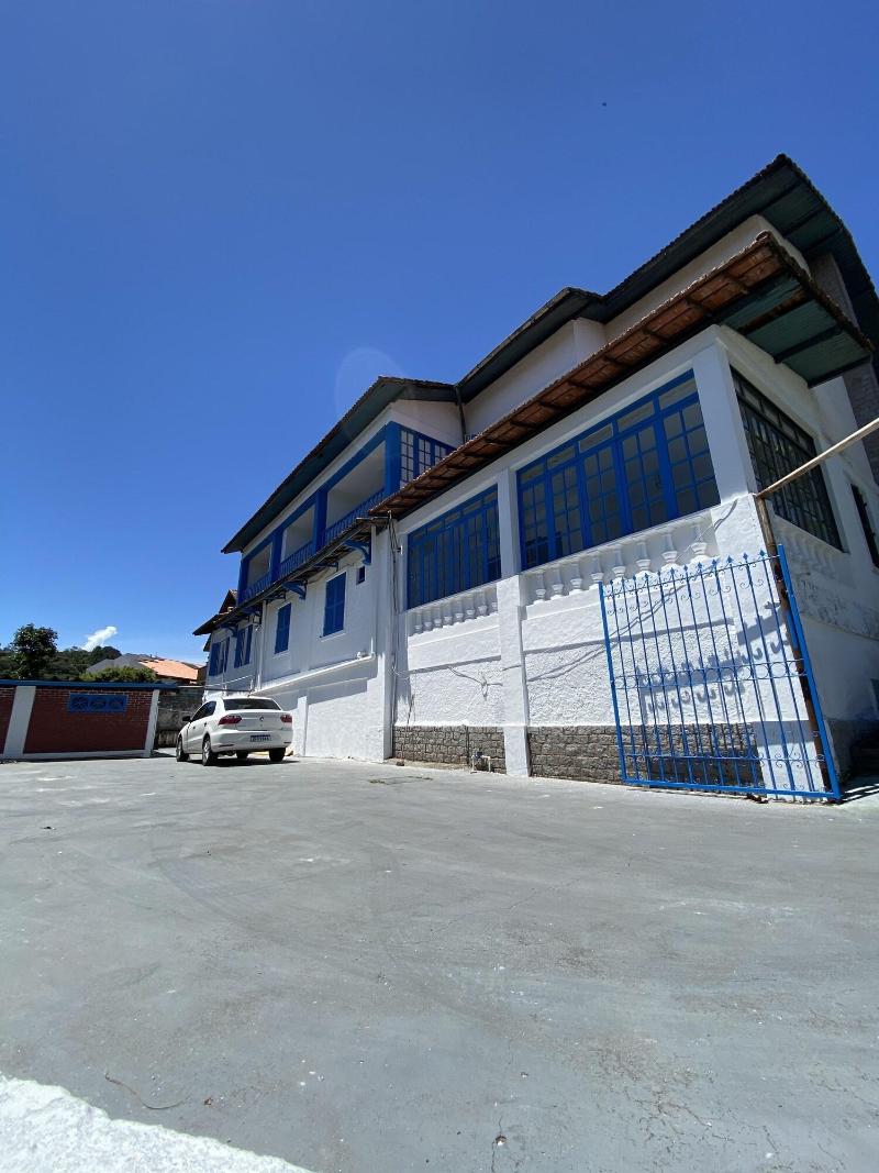 Hotel Montanas image
