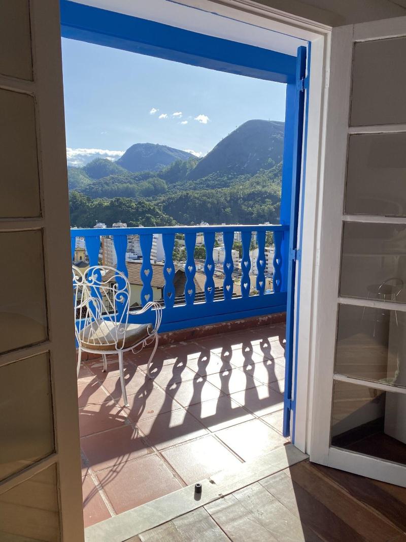 Hotel Montanas image