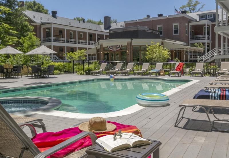 Inn At Diamond Cove image