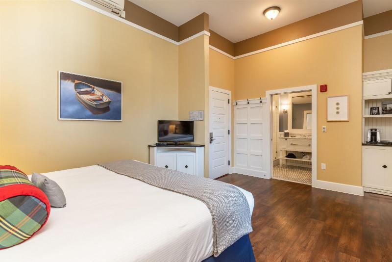 Inn At Diamond Cove image