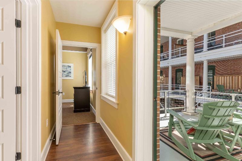 Inn At Diamond Cove image