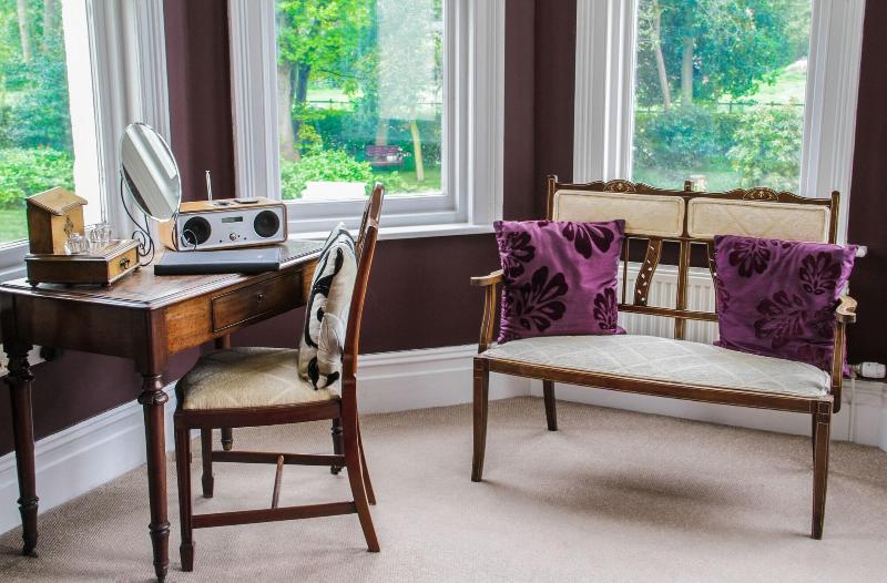 Mere Brook House image