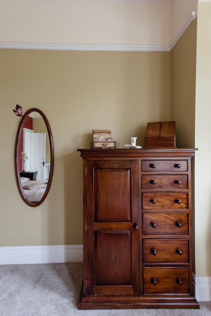 Mere Brook House image