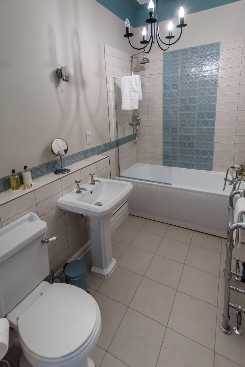 Mere Brook House image