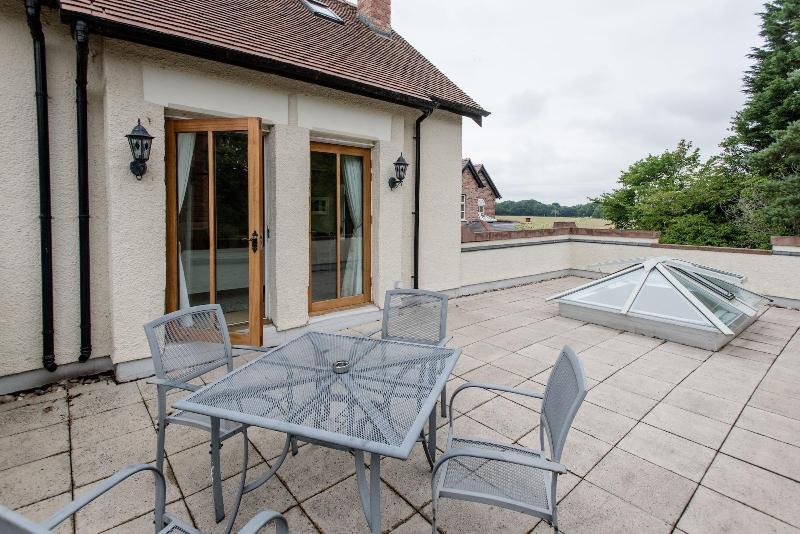 Mere Brook House image