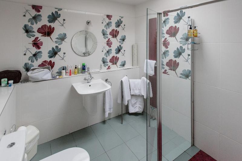 Mere Brook House image