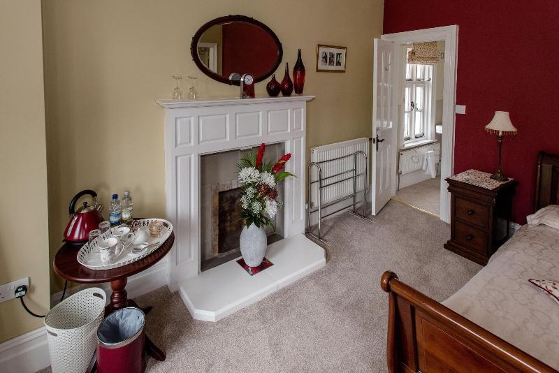 Mere Brook House image