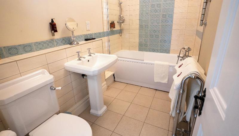 Mere Brook House image