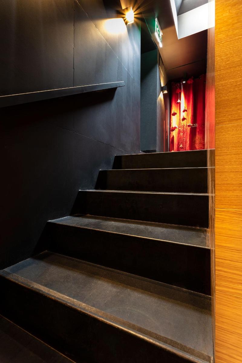 Zrooms Suites Hostel Boutique image