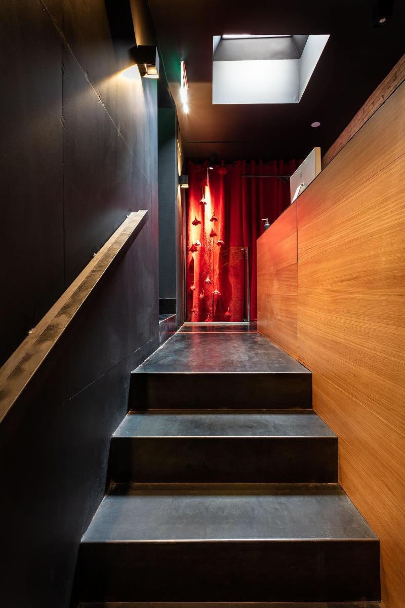 Zrooms Suites Hostel Boutique image