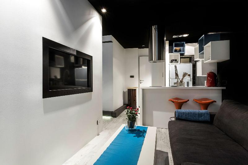 Zrooms Suites Hostel Boutique image