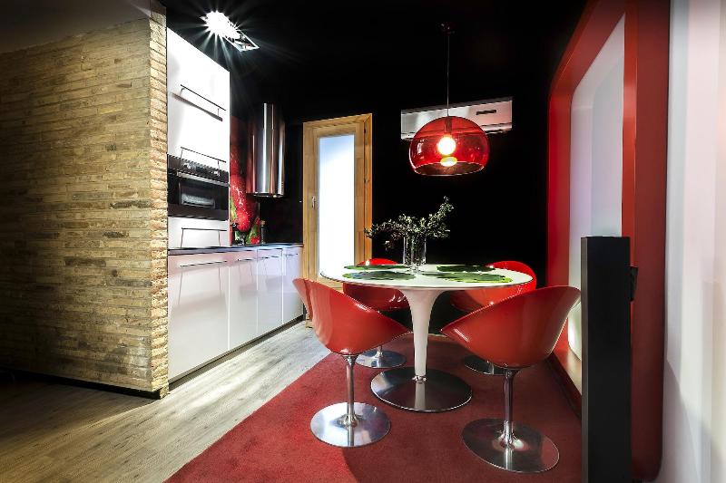 Zrooms Suites Hostel Boutique image