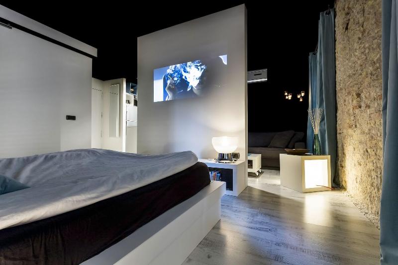 Zrooms Suites Hostel Boutique image