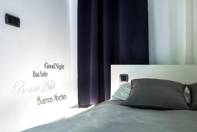 Zrooms Suites Hostel Boutique image