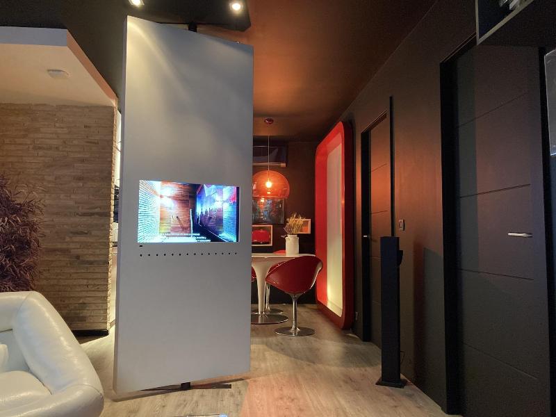 Zrooms Suites Hostel Boutique image