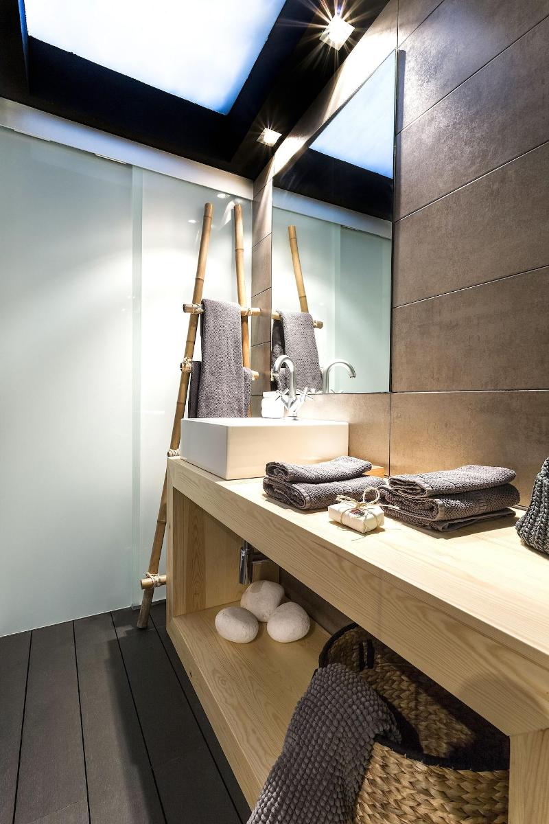 Zrooms Suites Hostel Boutique image