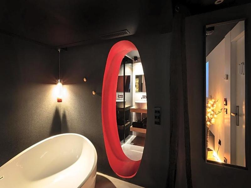Zrooms Suites Hostel Boutique image