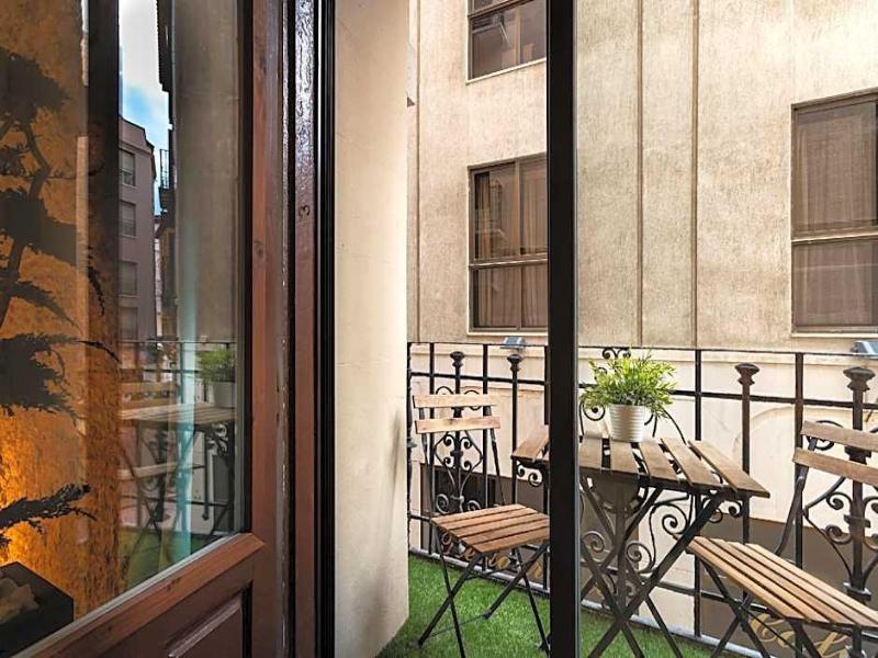 Zrooms Suites Hostel Boutique image