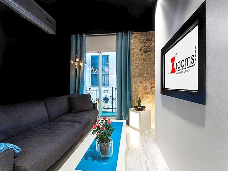 Zrooms Suites Hostel Boutique image