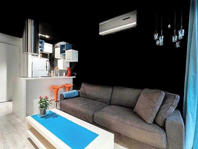 Zrooms Suites Hostel Boutique image