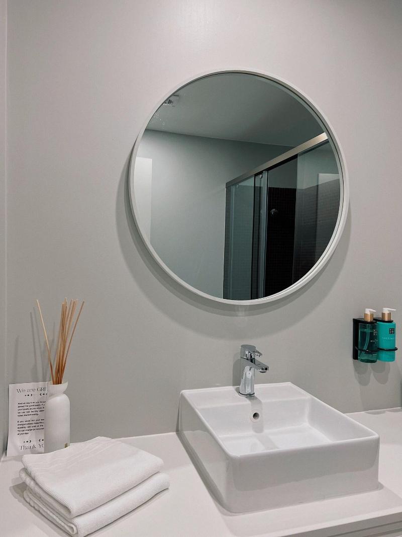 Luna House image