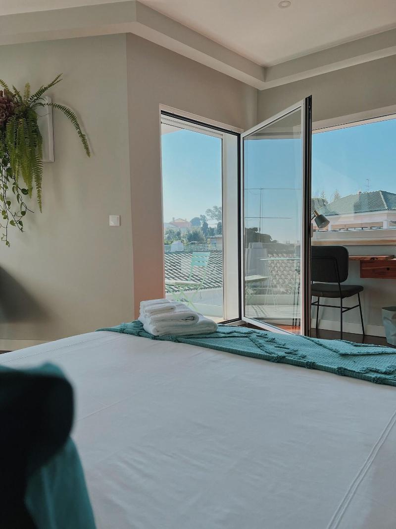 Luna House image