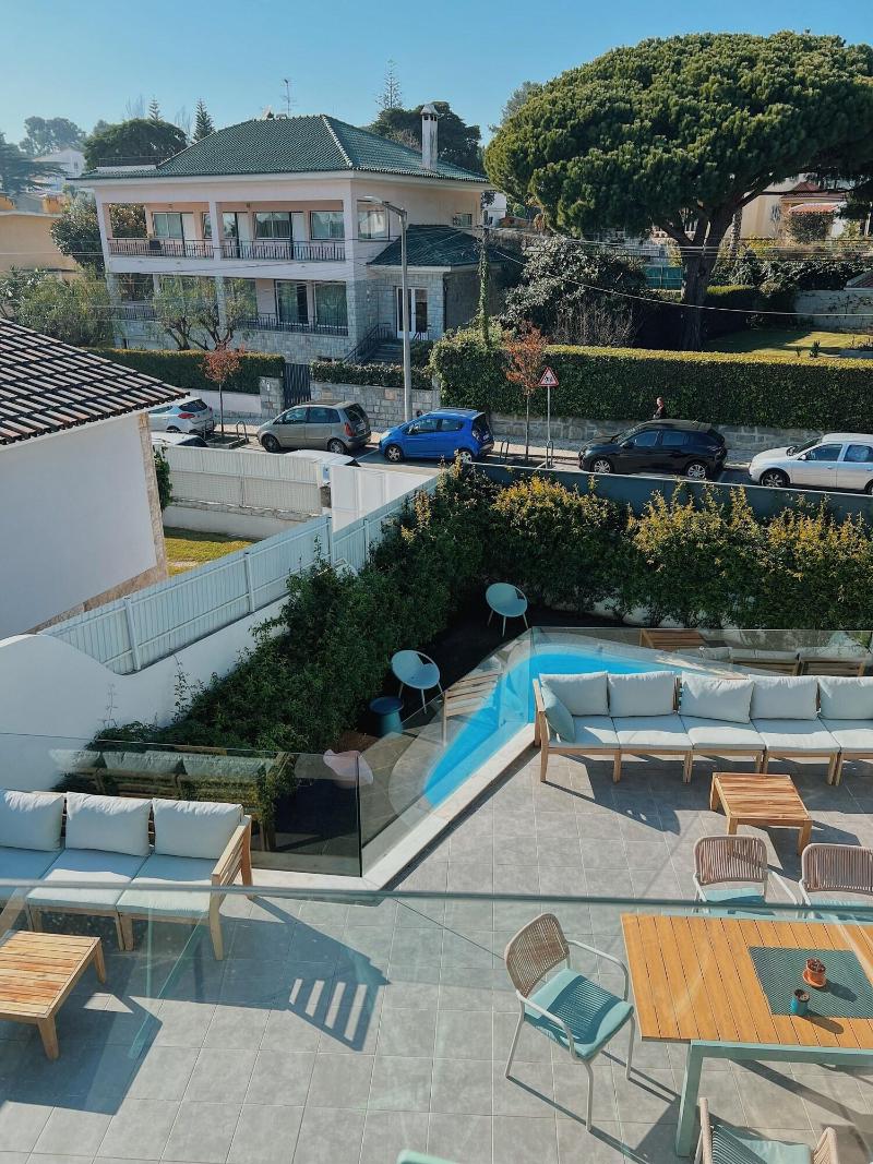 Luna House image