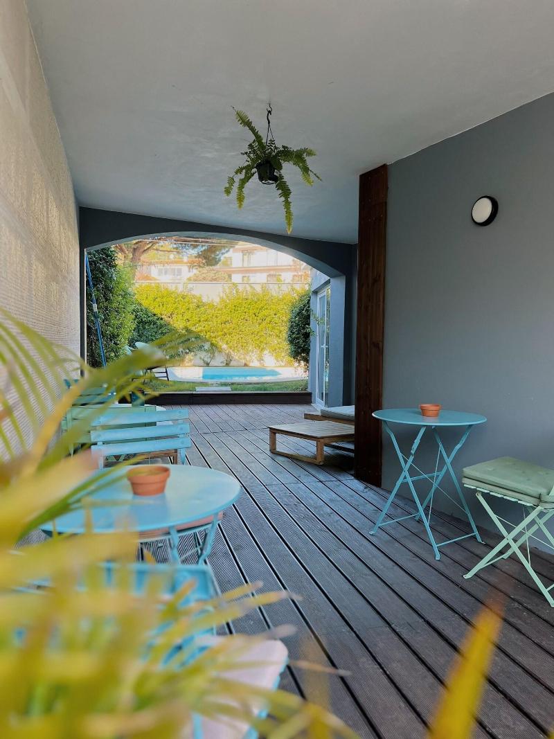 Luna House image