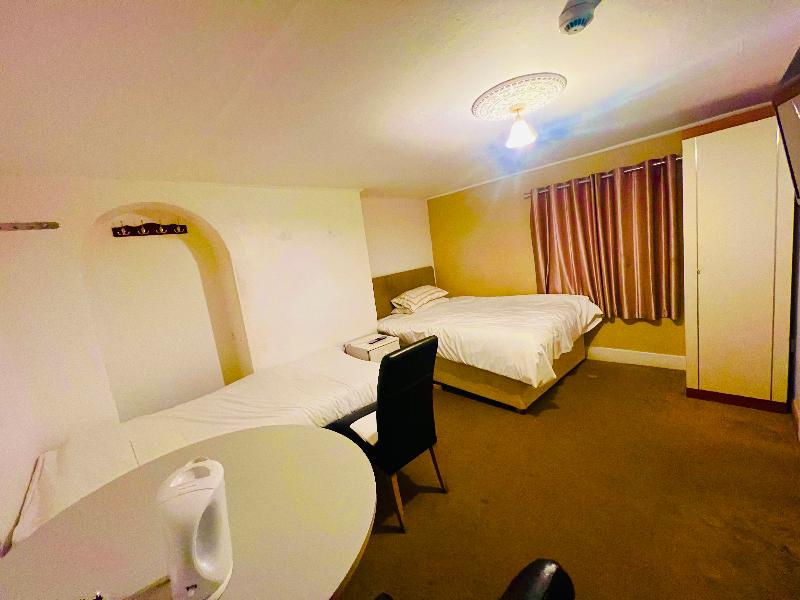 White House Lodge image