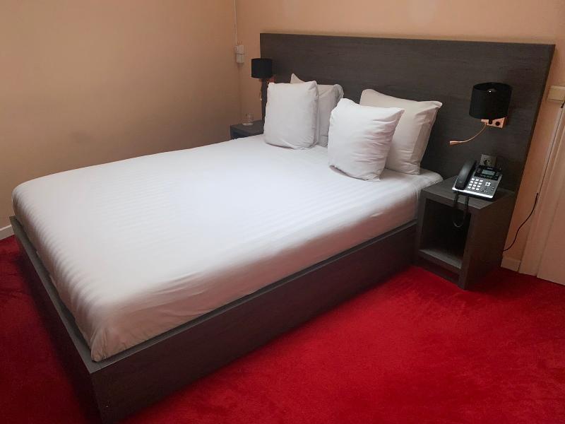 La Bourse Hotel image