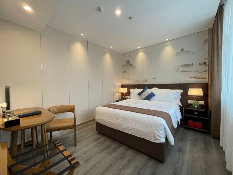 White Swan Guest House (Zhaoqing Hubin) image
