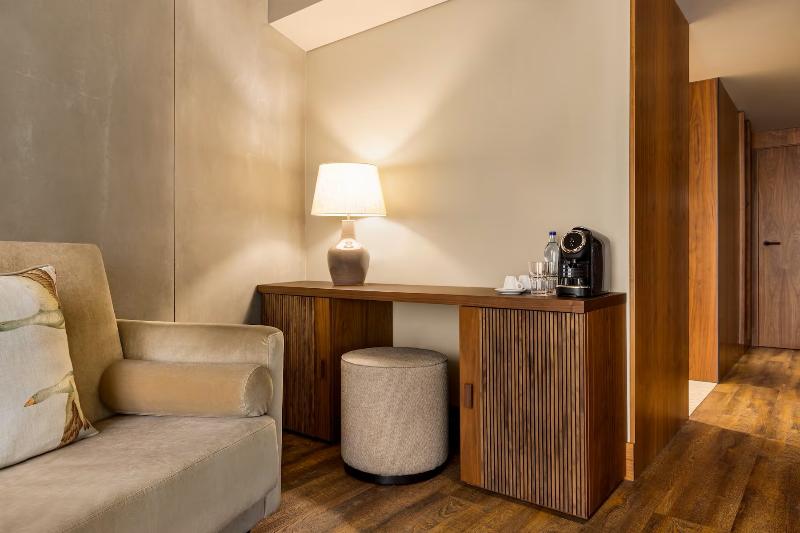 Fontinha Porto A Trademark Collection By Wyndham image