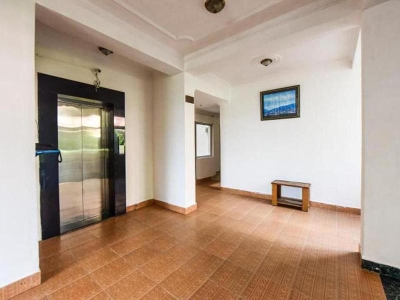 Anand Palace Hotel image