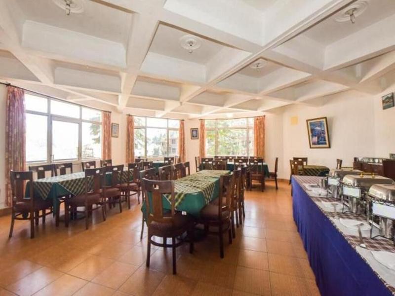 Anand Palace Hotel image